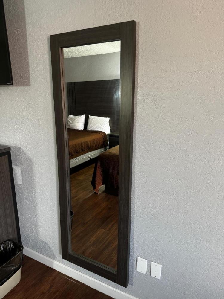 Deluxe Single Room interior